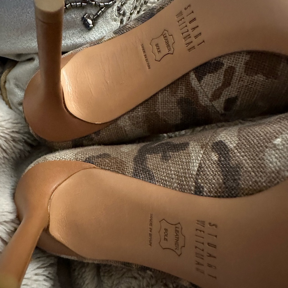 STUART WEITZMAN heels - Picture 8 of 10
